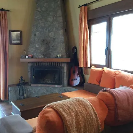 Casa Rural El Horreo Hébergement de vacances Santa Maria de Valdeon
