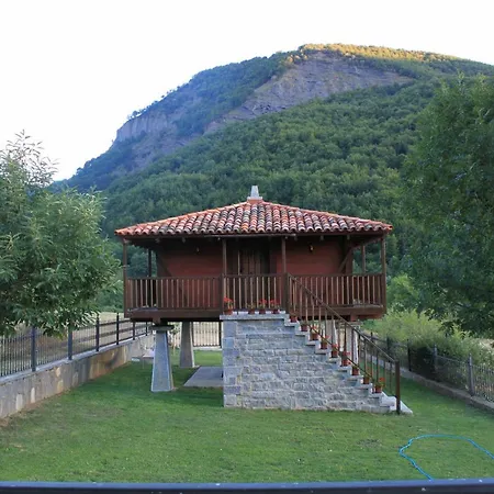 Feriehus Casa Rural El Horreo Santa Maria de Valdeon